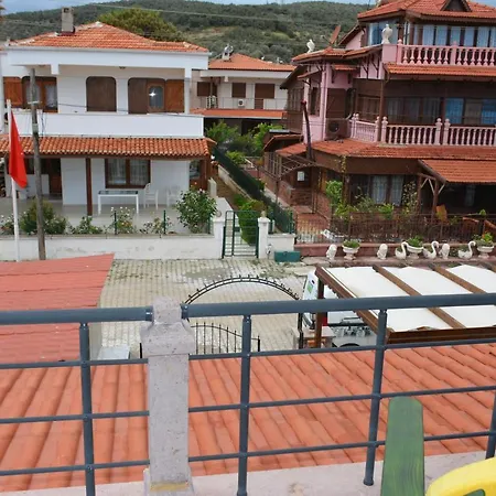 Hotel Cunda Flamingo *