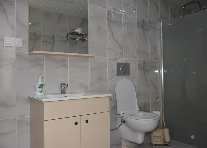 Cunda Flamingo Hotel *